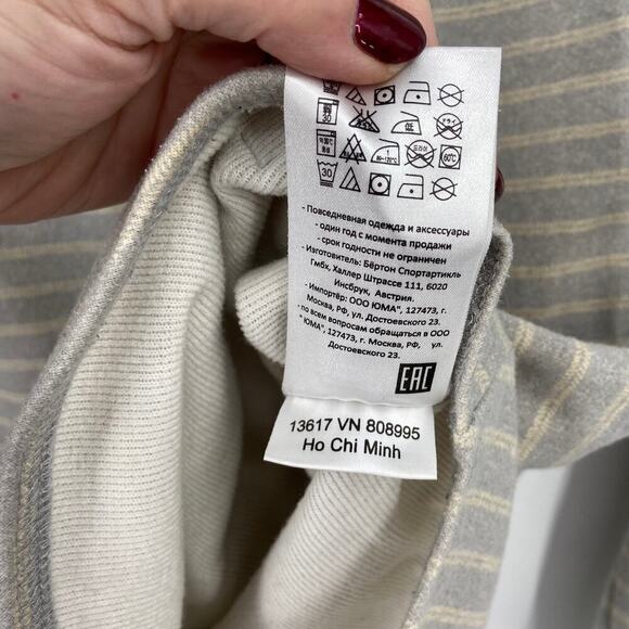 Burton Turtleneck Sweatshirt Women's Size S Gray Cream Stripe Cowl Pullover - Picture 8 of 8